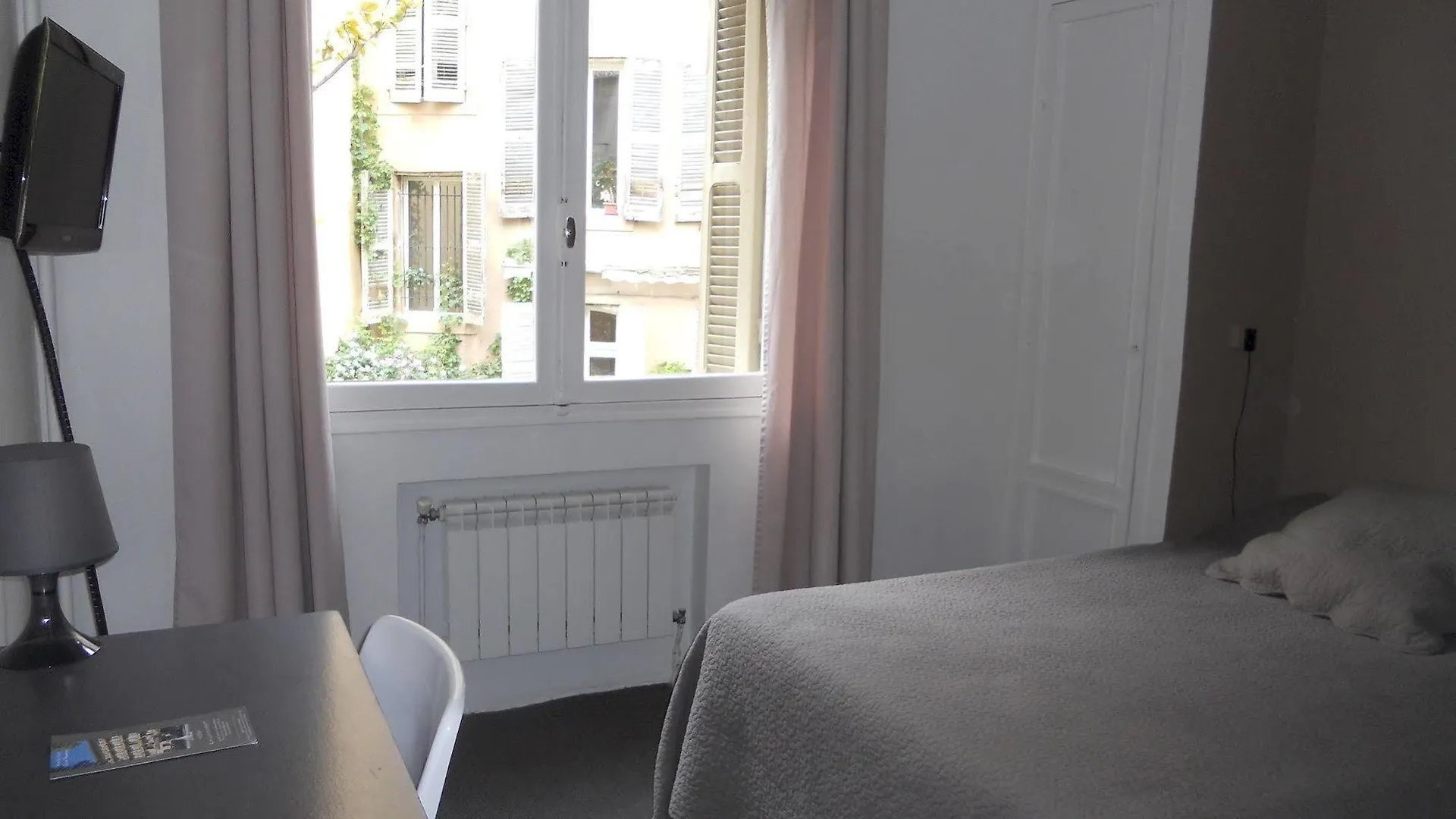 La Caravelle Hotel Aix-en-Provence 3*,