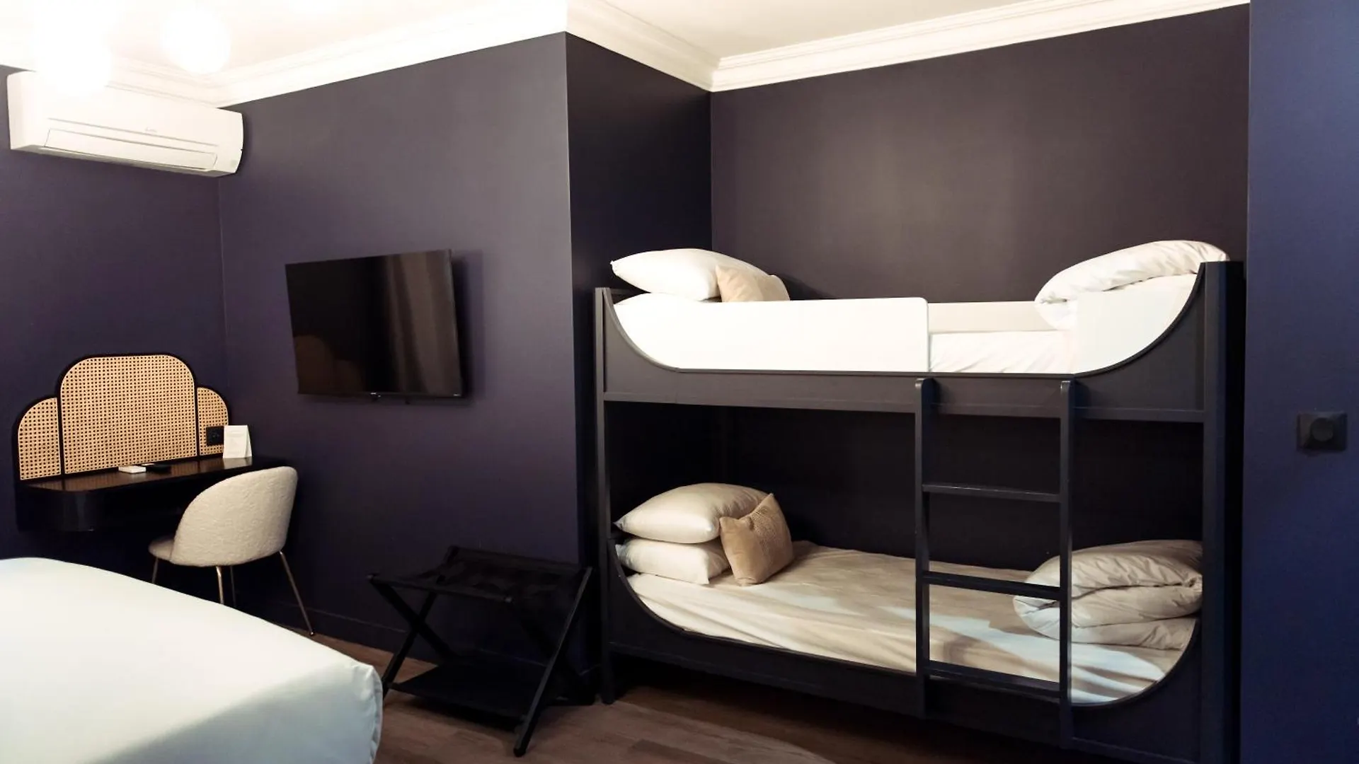 La Caravelle Hotel Aix-en-Provence 3*,